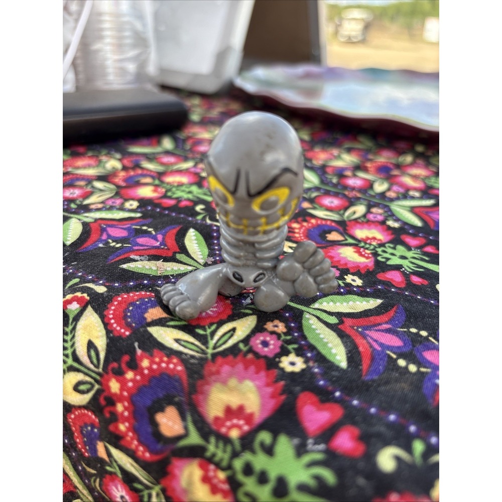 2000 Vintage Tech Deck Dude Rozz Alien Gray Figure Fingerboard Crew 2 Y2K Rare